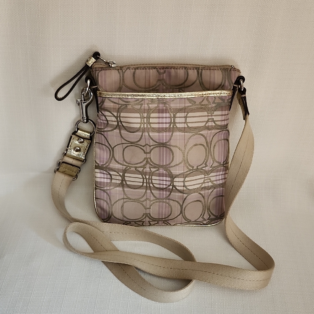 Coach Signature C Small Crossbody Bag